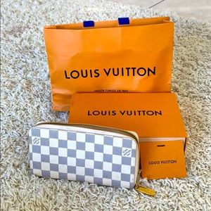 Louis Vuitton Zip Wallet